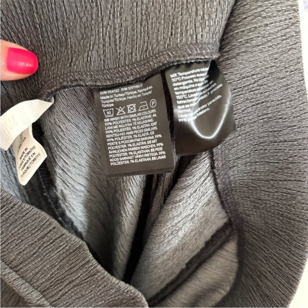 Women’s High Rise Dress Pants Work Trousers H&M size Small Grey minimalist - Picture 7 of 8